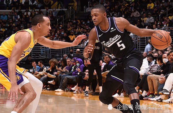  福克斯全面表现国王加时击败勇士